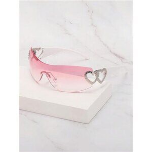 A Classy Chic Boutique Pink Heart Sunglasses